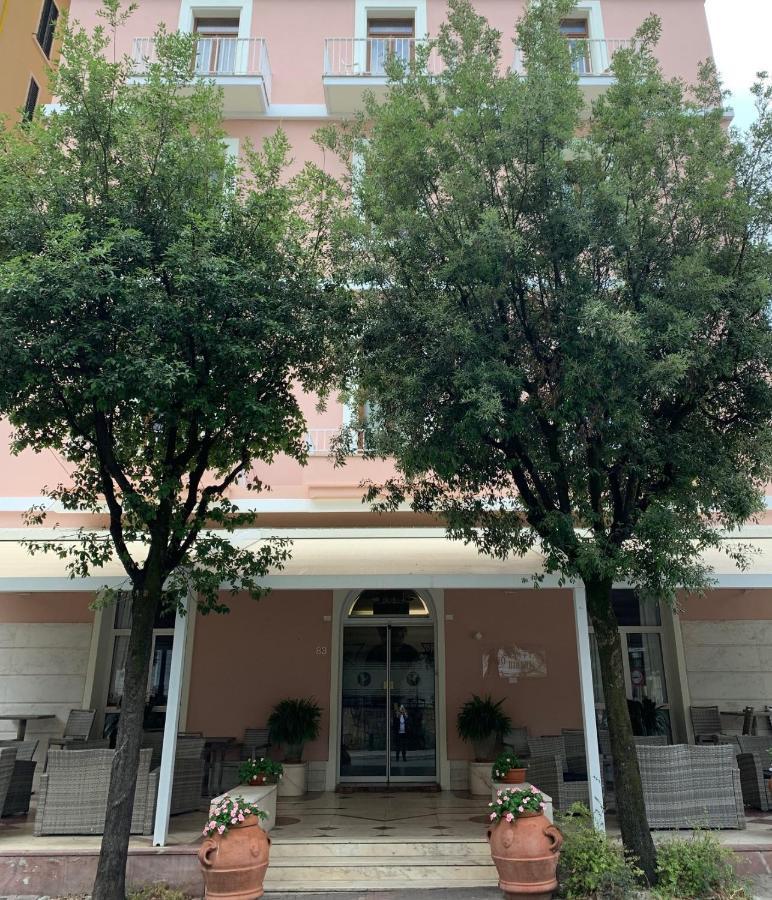 Hotel Biondi Montecatini Terme Ngoại thất bức ảnh
